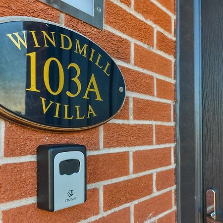 Windmill Villa Warsop 外观 照片