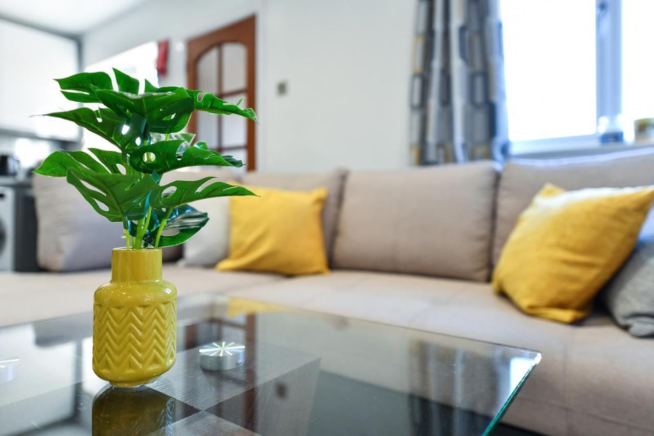 Windmill Villa Warsop 外观 照片